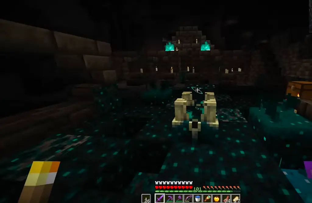 Ancient-City-Minecraft-Near-Spawn-Seed